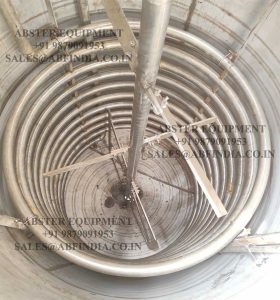 reaction-vessel-with-internal-limpet-coil
