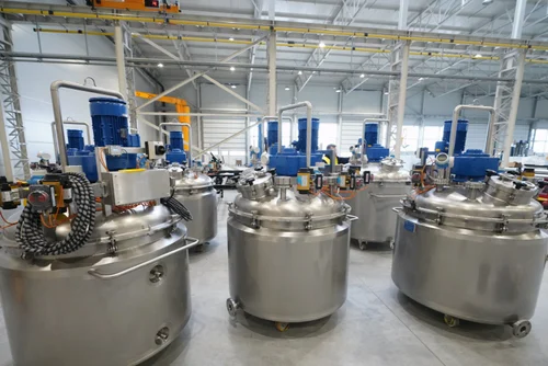 GMP-API-manufacturing-Reactor-plant